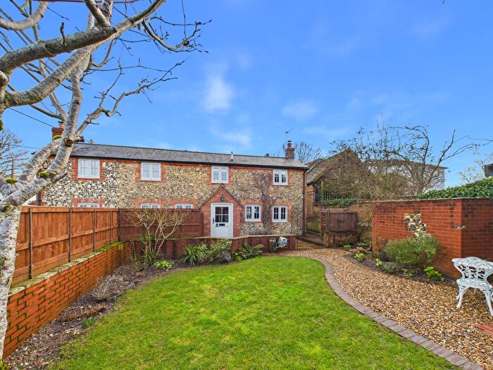 3 Bedroom Country House For Sale In Crowell, Chinnor, Oxfordshire, OX39