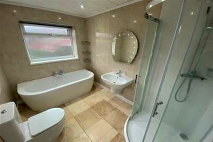 3 Bedroom House To Rent In West Lane, Middlesbrough, TS5