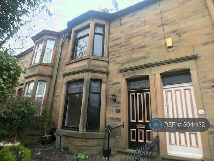 4 Bedroom Terraced House To Rent In Whalley Road, Altham West, Accrington, BB5