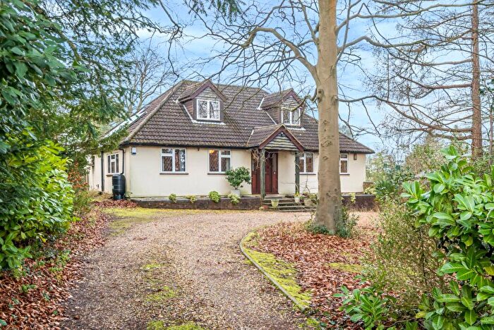 4 Bedroom Detached House For Sale In Shere Road, West Horsley, KT24