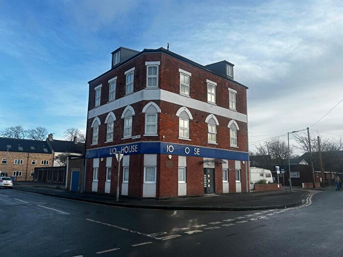 2 Bedroom Flat To Rent In Lion House, Redbourne Street, HU3