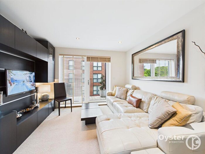 1 Bedroom Flat For Sale In Howard Road, Stanmore, HA7