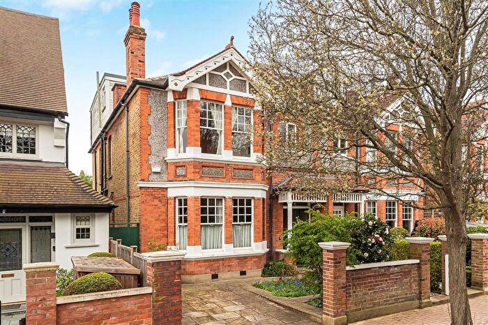 6 Bedroom Detached House For Sale In Kitson Road, Barnes, SW13
