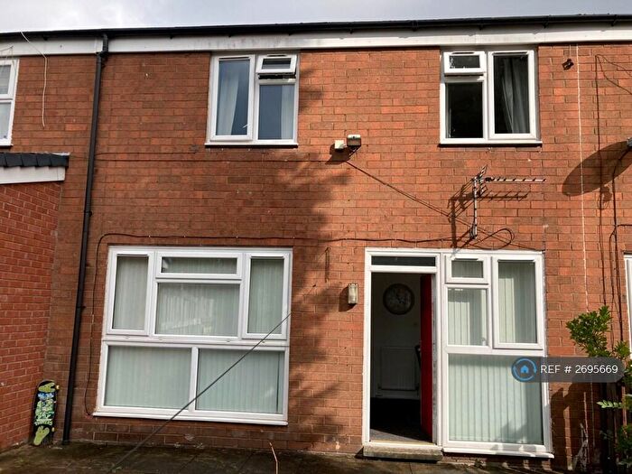 2 Bedroom Terraced House To Rent In Freetown Close, Manchester, M14
