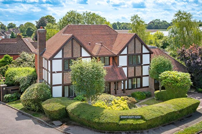 5 Bedroom Detached House For Sale In West Purley, Surrey, CR8