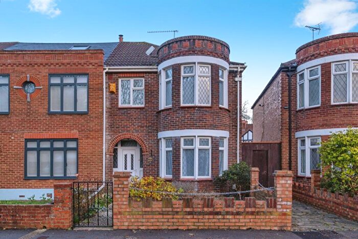 3 Bedroom End Of Terrace House For Sale In Military Road, Hilsea, Portsmouth, PO3