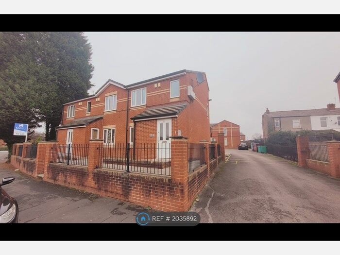 1 Bedroom Flat To Rent In Cecil Road, Manchester, M9