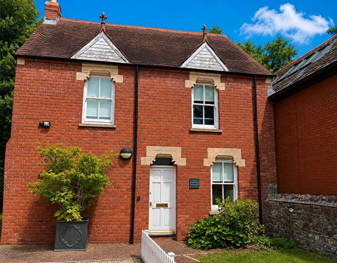 1 Bedroom Detached House To Rent In Cathedral Road, Pontcanna, Cardiff, CF11