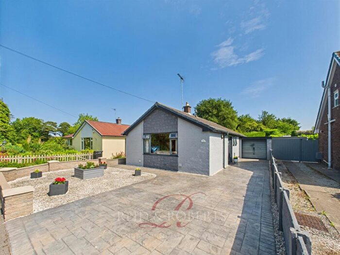 2 Bedroom Detached Bungalow For Sale In Alwyn Close, Mold, CH7
