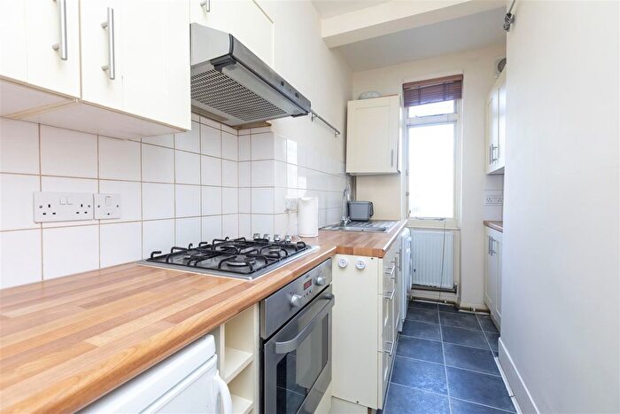 1 Bedroom Flat To Rent In Marshalsea Road, London, SE1