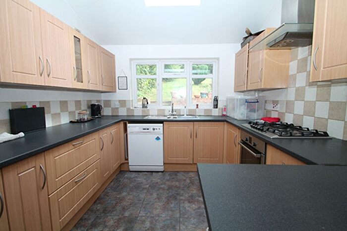 4 Bedroom Property To Rent In Hartley Down, Purley, CR8