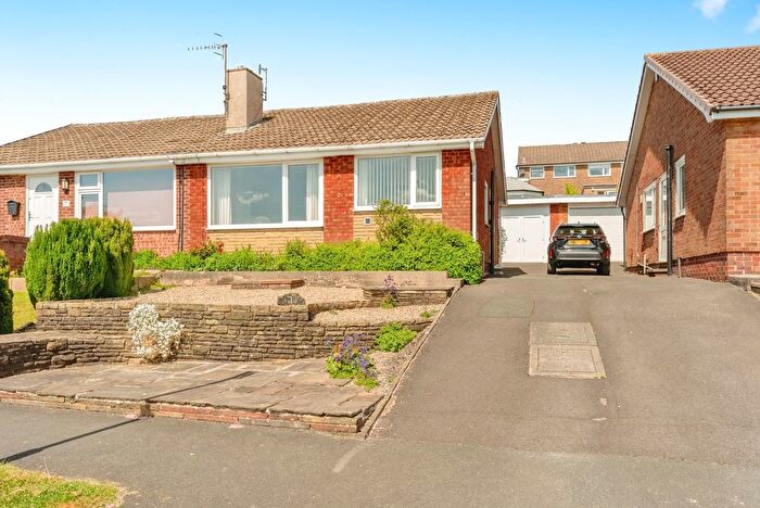 2 Bedroom Bungalow For Sale In Coniston Grove, Colne, Lancashire, BB8