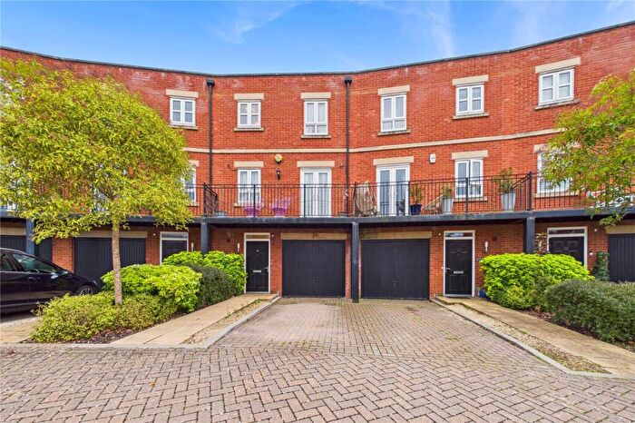 4 Bedroom Terraced House For Sale In Cogent Crescent, Newbury, Berkshire, RG14