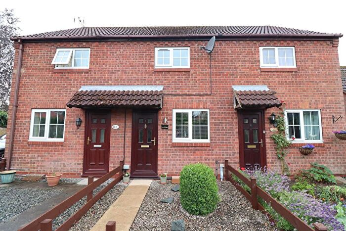 1 Bedroom Terraced House For Sale In Flat Lane, Barmby Moor, York, YO42