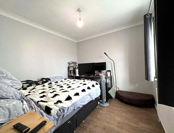 2 Bedroom Semi-Detached Bungalow For Sale In Mayfly Close, Chatteris, Cambs., PE16