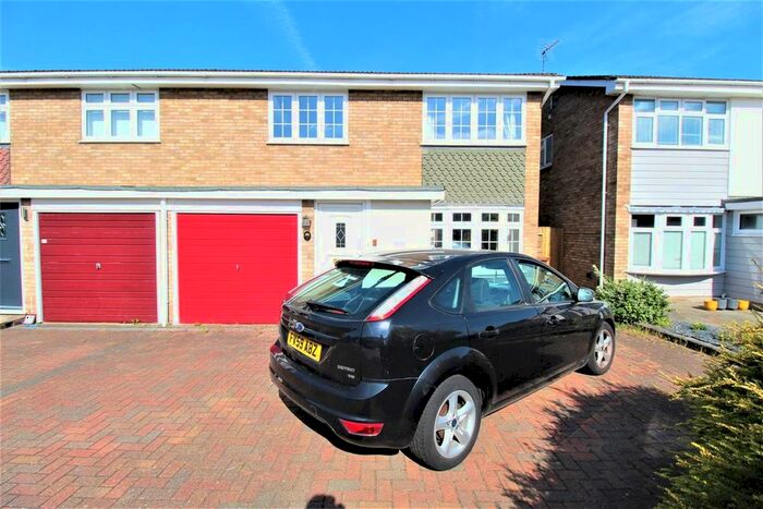 4 Bedroom Semi-Detached House To Rent In Mayfields, Grays, RM16