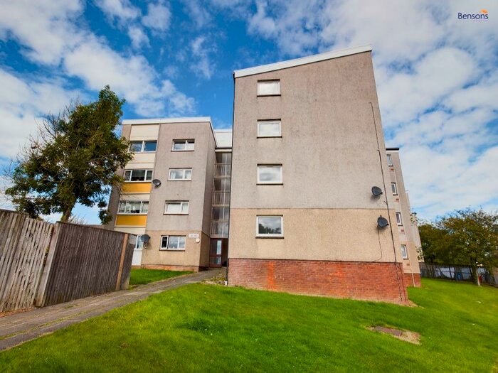 2 Bedroom Flat To Rent In Mull, St Leonards, East Kilbride, South Lanarkshire, G74