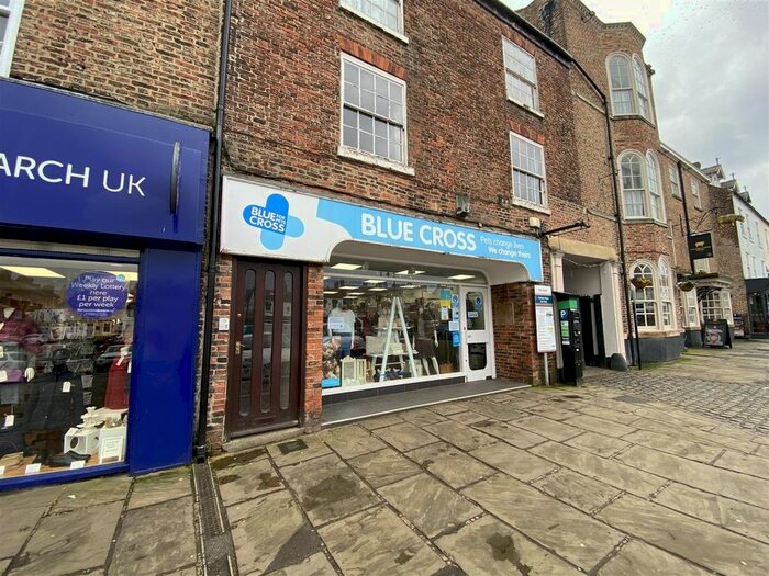 2 Bedroom Flat To Rent In Market Place, Thirsk, YO7