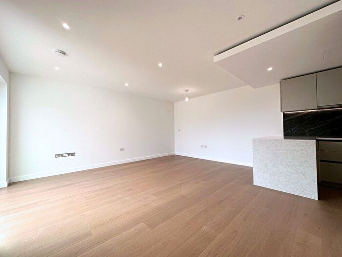 2 Bedroom Flat For Sale In Holland House, Fulham Reach, W6