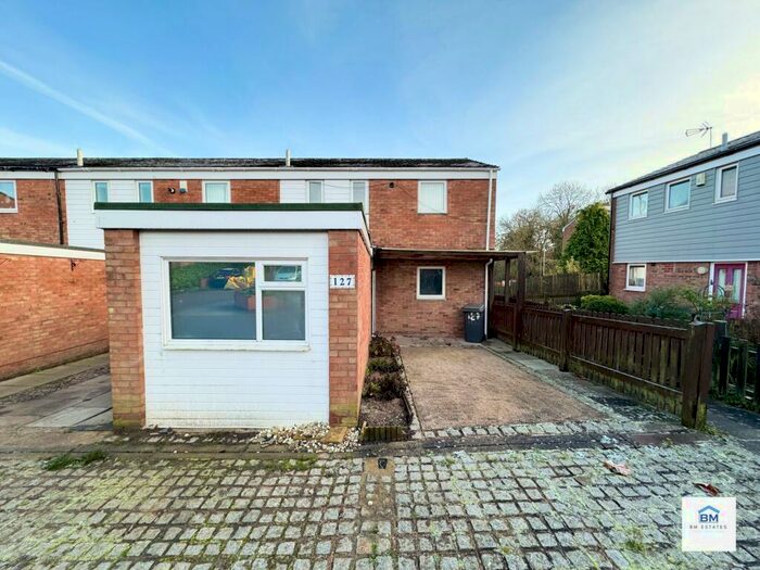 3 Bedroom Town House To Rent In Harris Road, Leicester, LE4