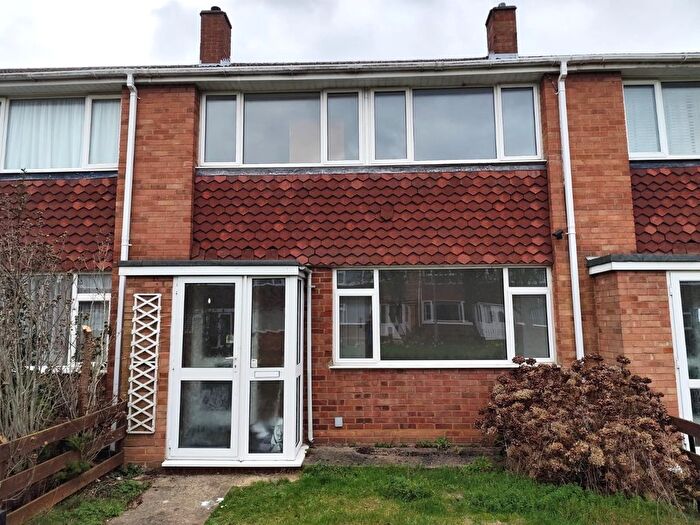 3 Bedroom Property To Rent In Kimble Drive, Bedford, Bedfordshire., MK41