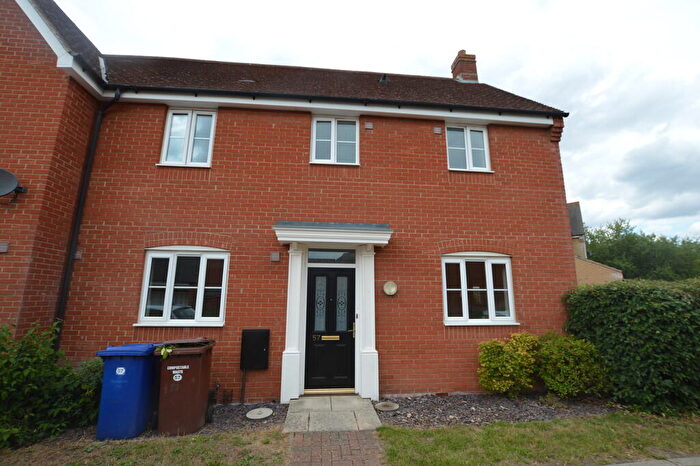 3 Bedroom Semi-Detached House To Rent In Blackbird Drive, Bury St. Edmunds, IP32
