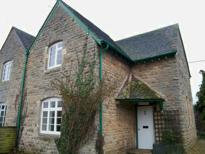 3 Bedroom Cottage To Rent In The Halt, South Leigh, OX29