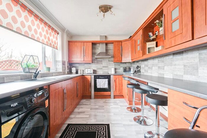 3 Bedroom Terraced House For Sale In Colley Crescent, Sheffield, S5