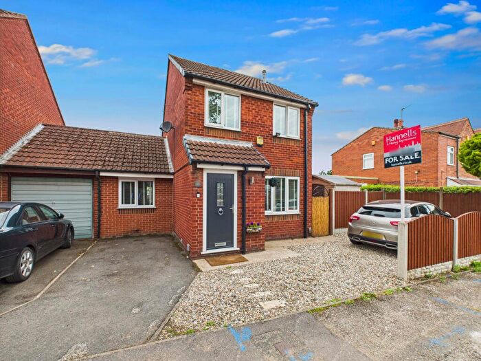 3 Bedroom Link Detached House For Sale In Meadow Lane, Chaddesden, DE21