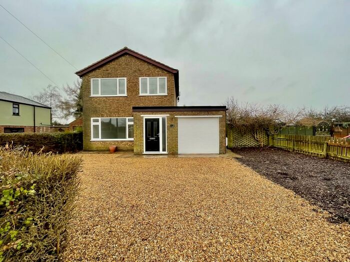 3 Bedroom Detached House For Sale In Stonegate, Gedney, PE12