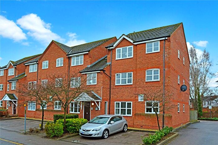 2 Bedroom Flat To Rent In Hilda Wharf, Aylesbury, HP20