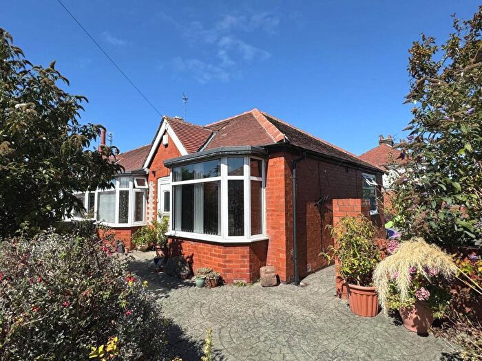 2 Bedroom Semi-Detached Bungalow To Rent In Collyhurst Avenue, Blackpool, FY4