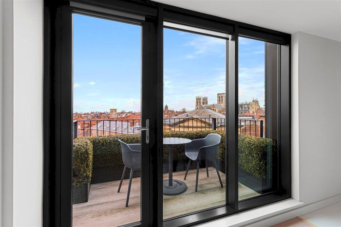 2 Bedroom Flat For Sale In Stonebow House, Stonebow, York, YO1
