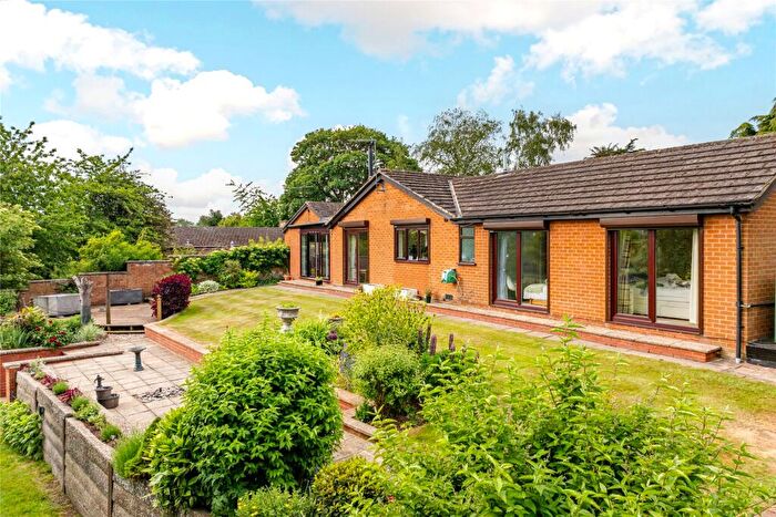 3 Bedroom Bungalow For Sale In The Beeches, Pattishall, Towcester, Northamptonshire, NN12
