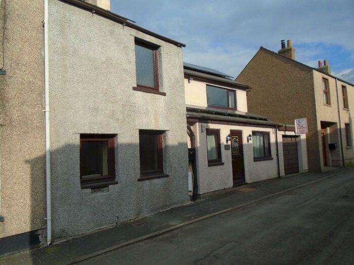 3 Bedroom Cottage For Sale In Kirkby-In-Furness, Cumbria, LA17