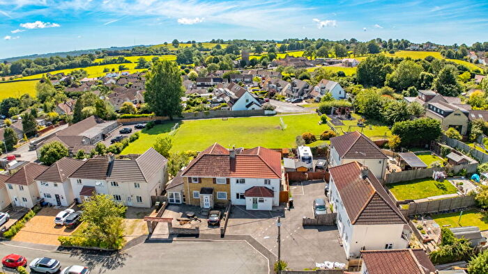 4 Bedroom Semi-Detached House For Sale In Moorsfield, Clutton, Bristol, BS39