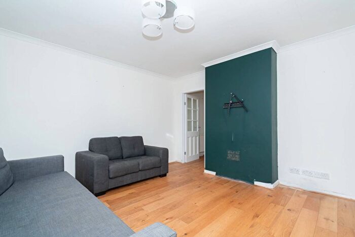 3 Bedroom Terraced House To Rent In Newhouse Crescent, Watford, Watford, WD25