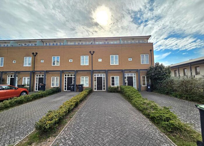 4 Bedroom House To Rent In Frankton Way, Gosport, PO12