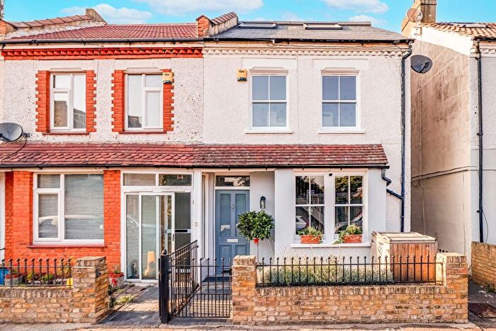 4 Bedroom End Terrace House For Sale In Gould Road, Twickenham, TW2