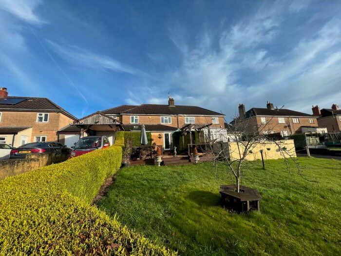 3 Bedroom Semi-Detached House To Rent In Highbury Road, Hallatrow, BS39