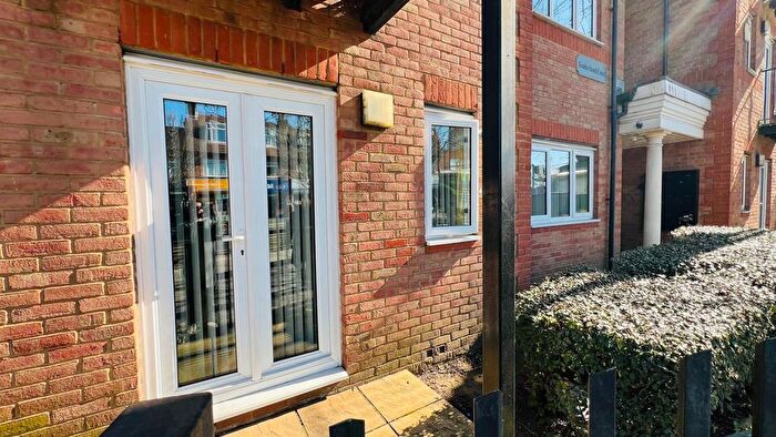 1 Bedroom Flat To Rent In Coldharbour Lane, Hayes, UB3