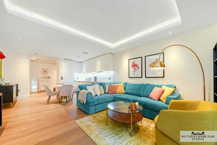 1 Bedroom Flat To Rent In Strand, London, WC2R