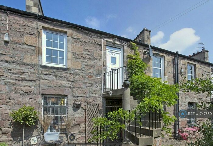 2 Bedroom Maisonette To Rent In Canal Street, Perth, PH2