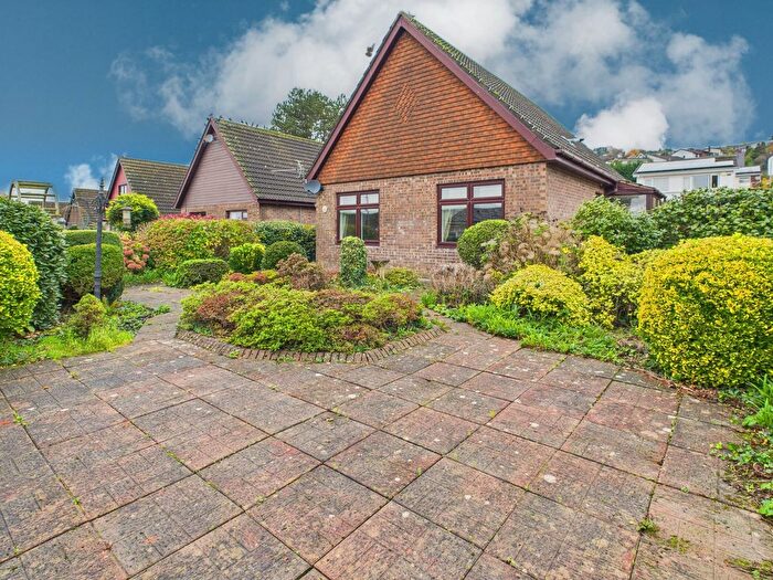 3 Bedroom Detached House For Sale In Home Farm Green, Caerleon, NP18