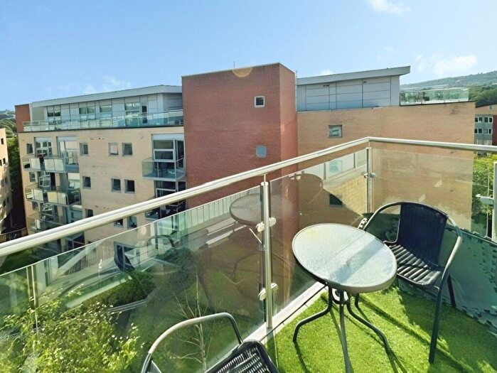 2 Bedroom Flat To Rent In City Road, City Centre, Newcastle Upon Tyne, NE1