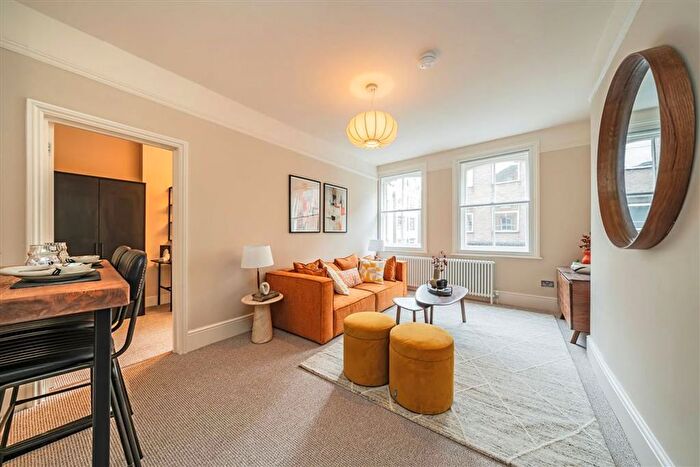 2 Bedroom Flat To Rent In Frith Street, Fitzrovia Amp; Covent Garden, W1D