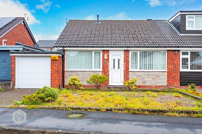 2 Bedroom Semi-Detached Bungalow For Sale In Westfield Road, Bolton, BL3