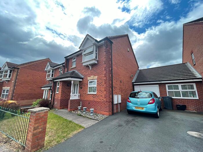 3 Bedroom Semi-Detached House To Rent In Pype Hayes Road, Birmingham, B24