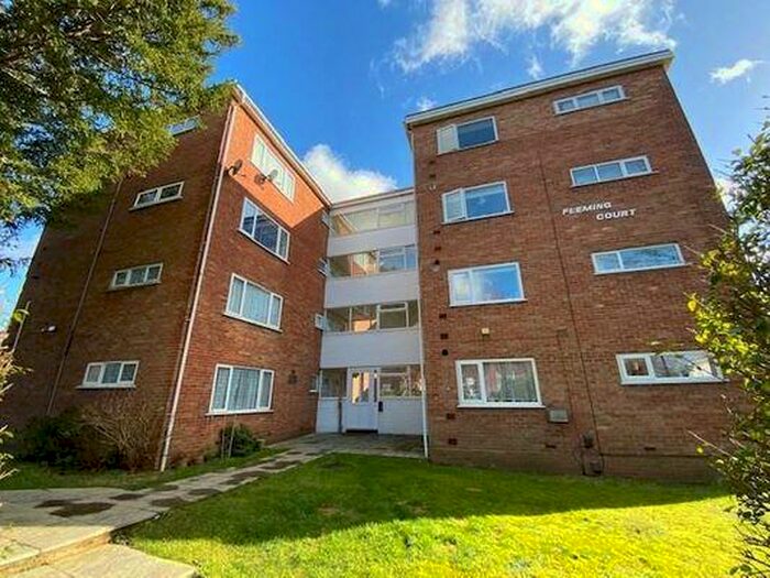 2 Bedroom Flat To Rent In Fleming Court, Weston Grove Road, SO19