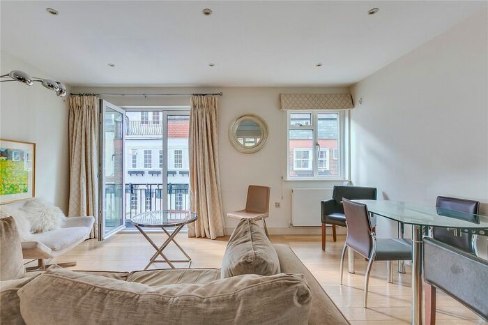 2 Bedroom Flat To Rent In Worsley House, Upbrook Mews, London W2